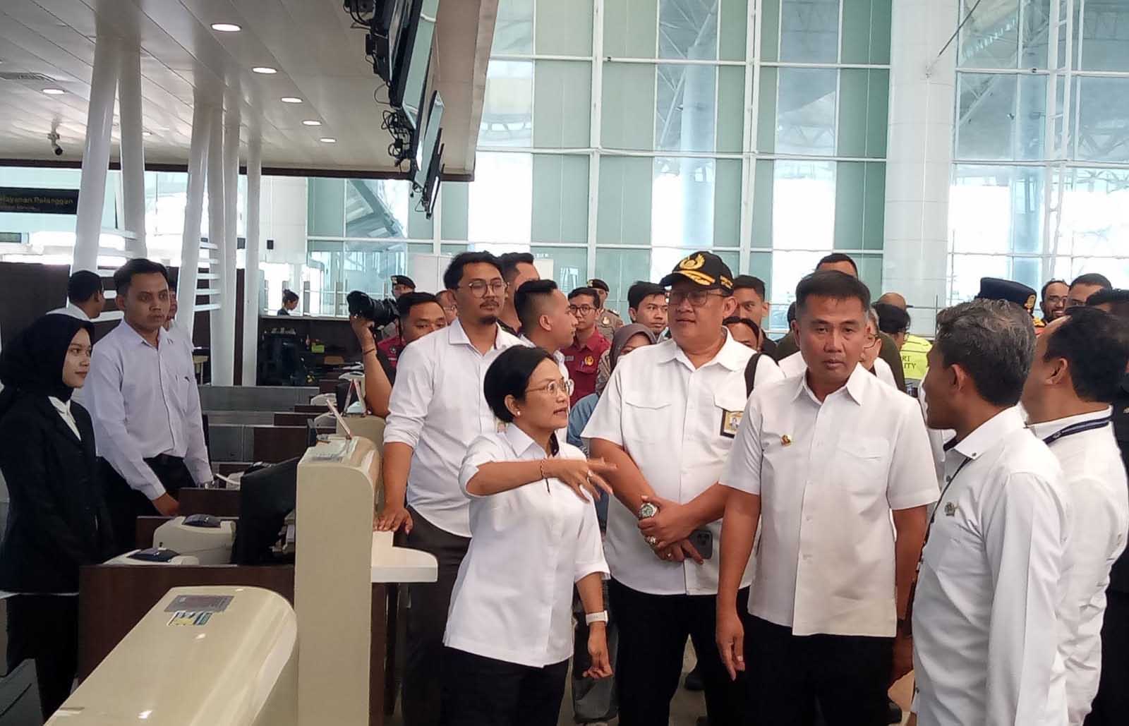 Hore! Mulai 29 Oktober, Penerbangan Bandara Husen Sastra Negara Pindah ...